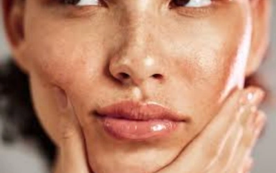 Promotes skin healing